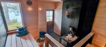 Lumikukka by Interhome