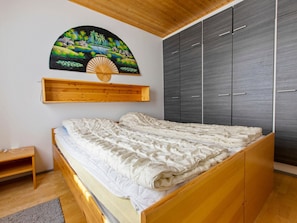 1 bedroom