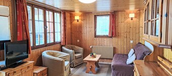 Rousserolles rez gauche by Interhome