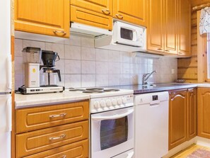 Fridge, microwave, dishwasher, cookware/dishes/utensils - Katajainen by Interhome (Ikaalinen)