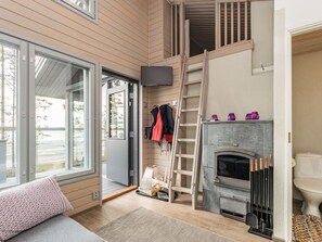 4 室のベッドルーム、インターネット