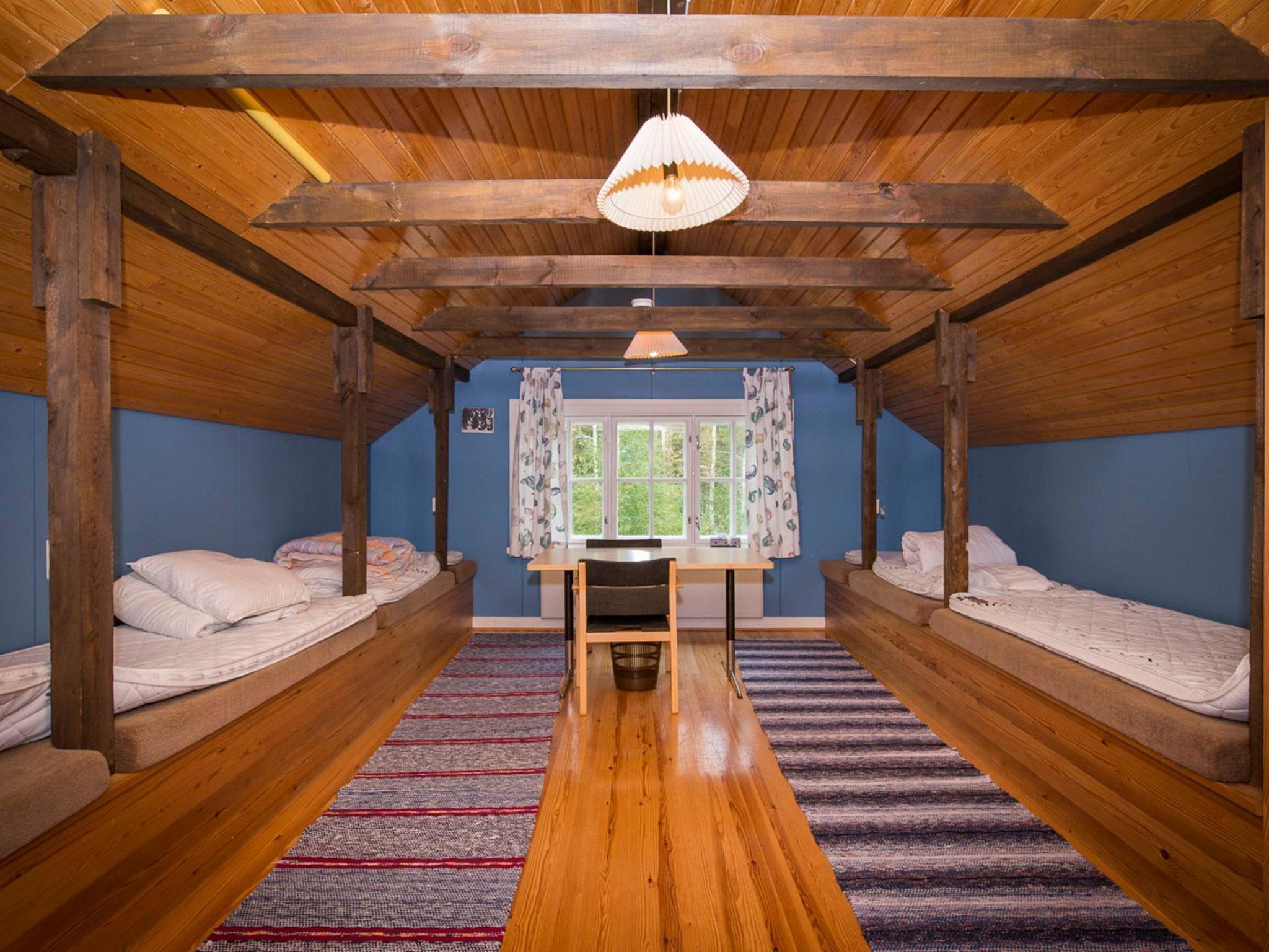 5 chambres, accès Internet