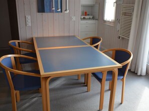 Dining - Arlette Nr. 30 by Interhome (Schönried)