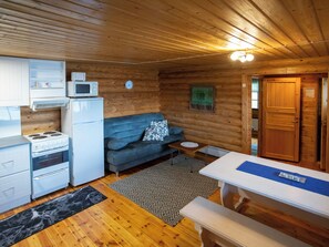Inside other - Kalliorinne by Interhome (Petäjävesi)