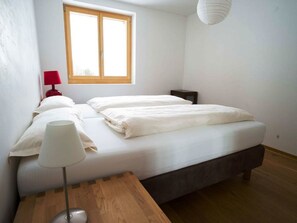 3 bedrooms, WiFi