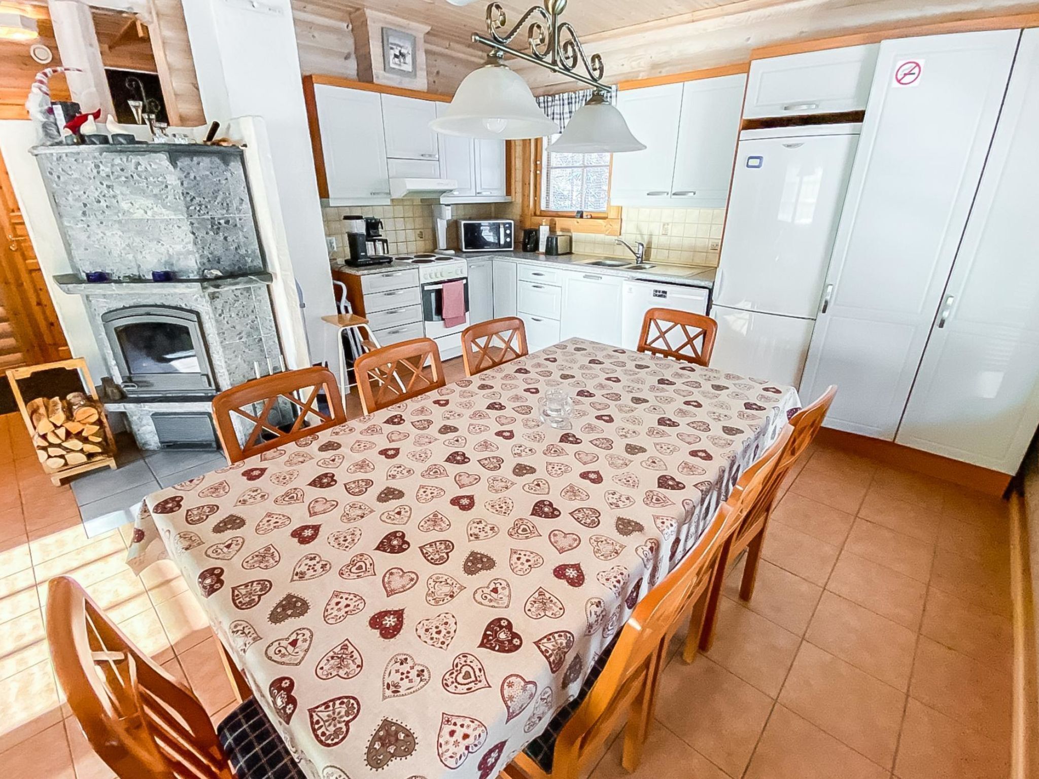 Ruokailu
