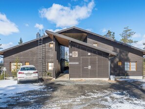 Inside other - Karhunvartija d6 by Interhome (Kuusamo)