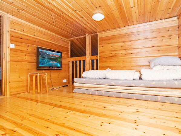 3 bedrooms