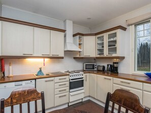 Réfrigérateur, micro-ondes, lave-vaisselle