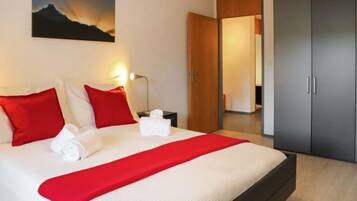 2 bedrooms, internet