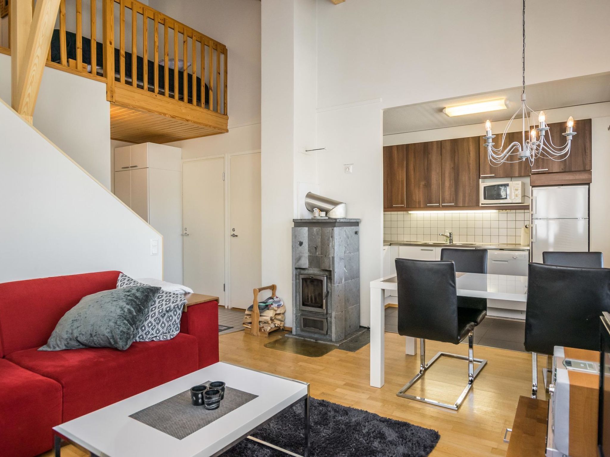 TV, fireplace, DVD player