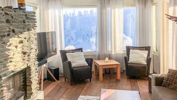 TV, DVD player, stereo