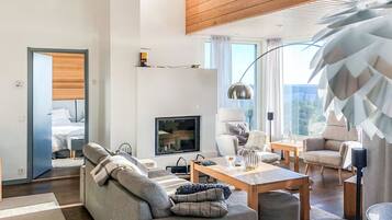 TV, DVD player, stereo