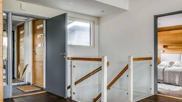 4 makuuhuonetta, internet