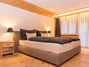 3 Schlafzimmer, Schreibtisch, WLAN