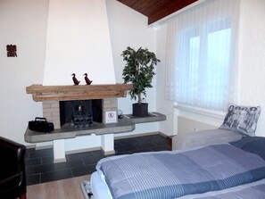 1 chambre, accès à Internet (gratuit)