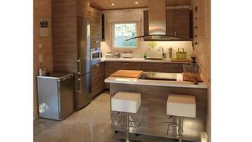 Jääkaappi, mikroaaltouuni, astianpesukone, leivänpaahdin