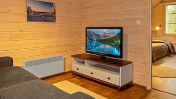 6 makuuhuonetta, internet