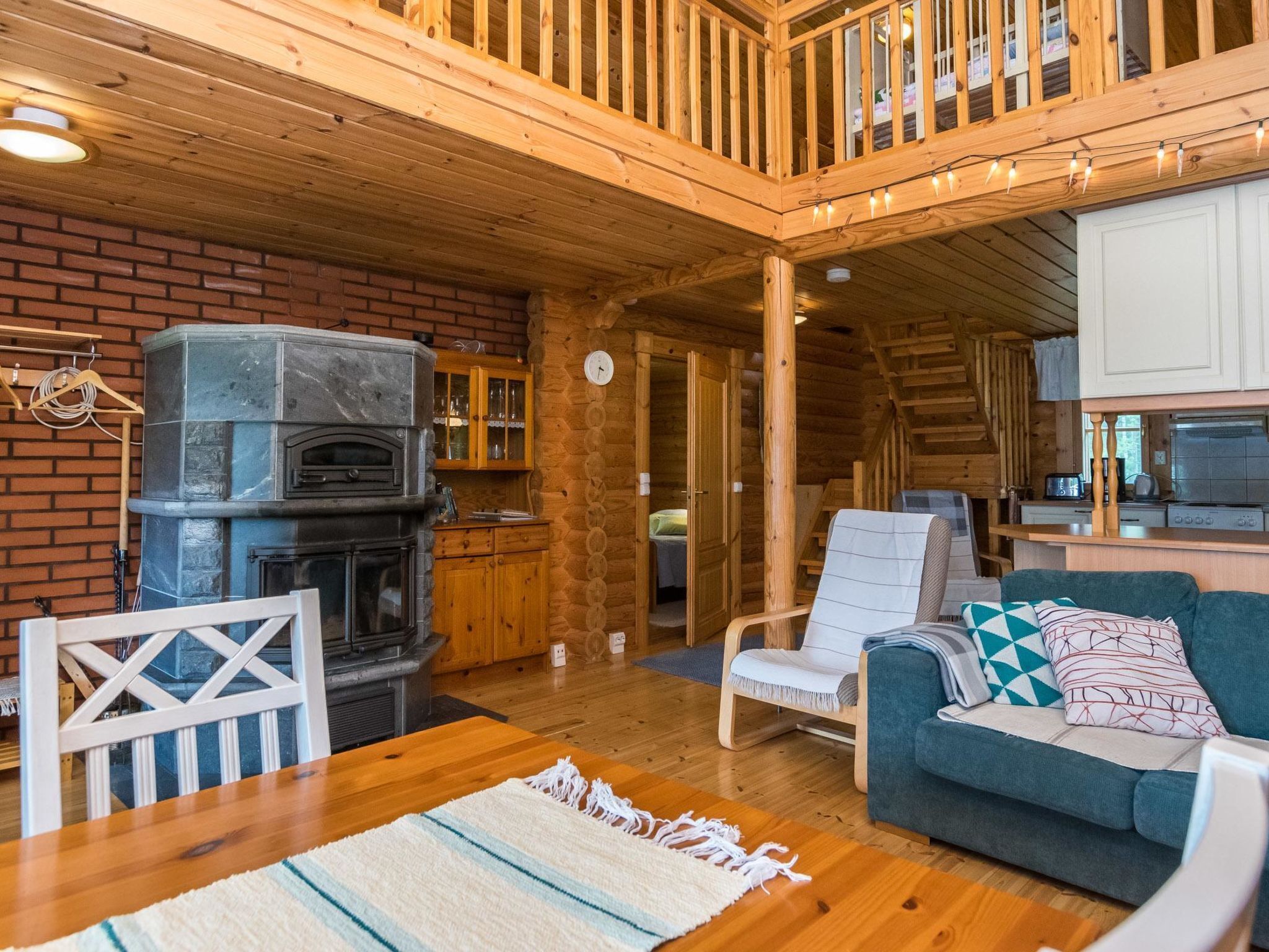 Een televisie en een dvd-speler