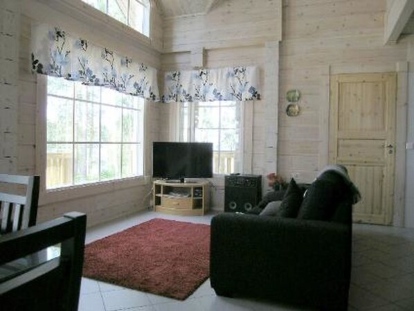 TV, DVD player - Karikko by Interhome (Lestijärvi)