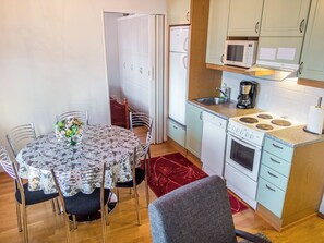 Unclassified image, 4 of 16, button - Point vale 4 as 3 by Interhome (Nilsiä)