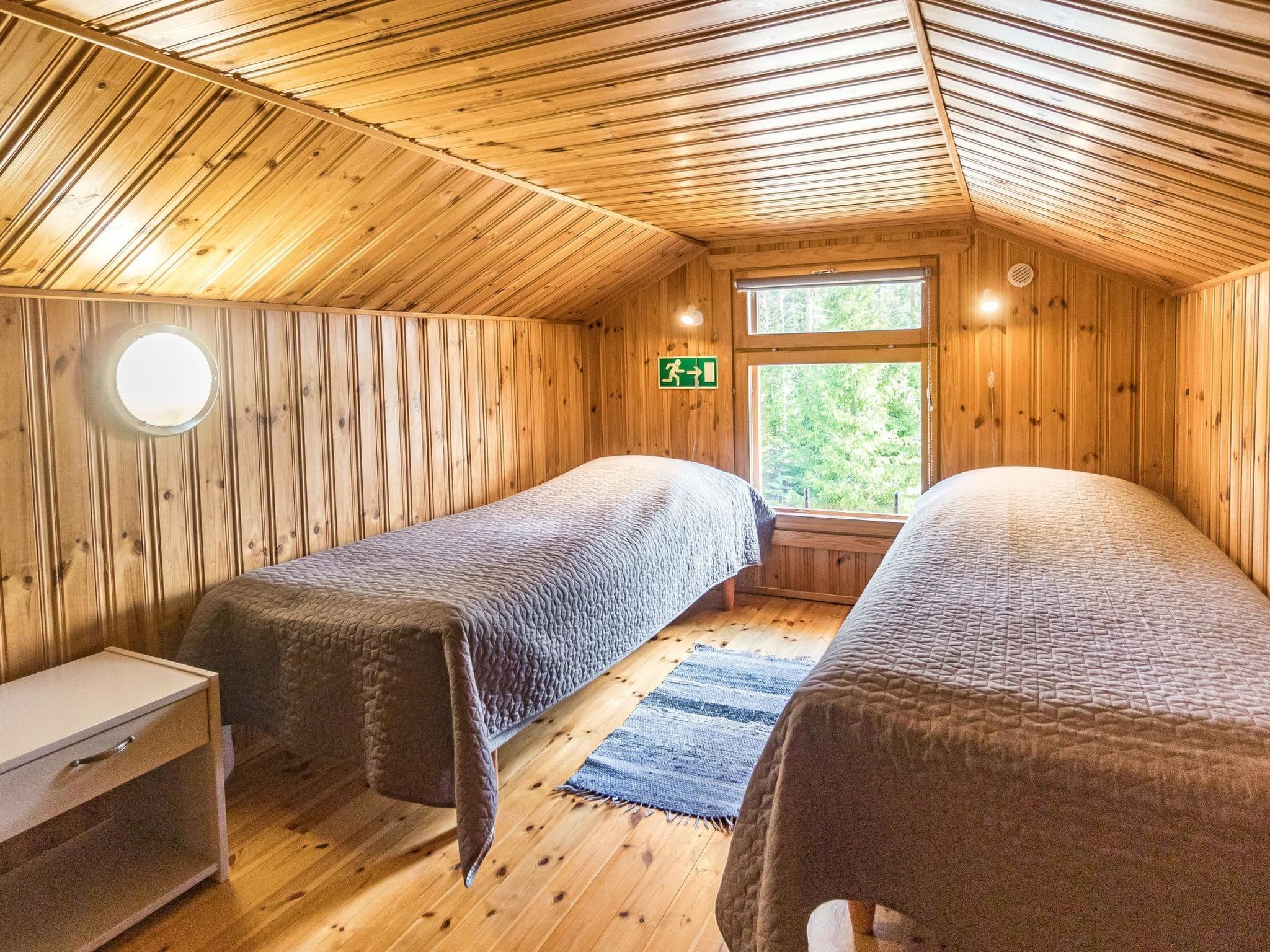 3 soverom og internettilgang