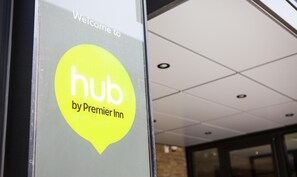 Exterior - Hub By Premier Inn London King's Cross (London)