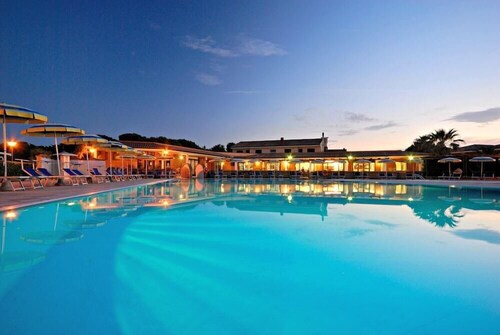 Villaggio Turistico Residence La Cecinella