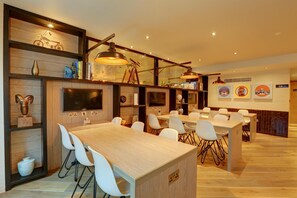 Bar (a l'allotjament)