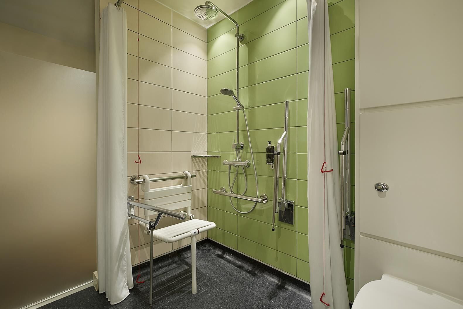 Photo - Hub By Premier Inn London Westminster - Westminster Abbey