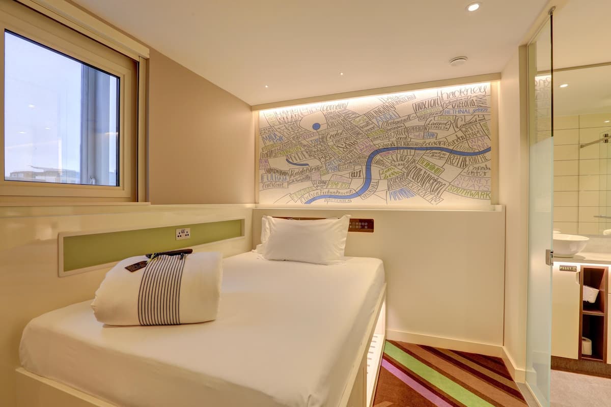 Chambre supérieure double | Literie fournie