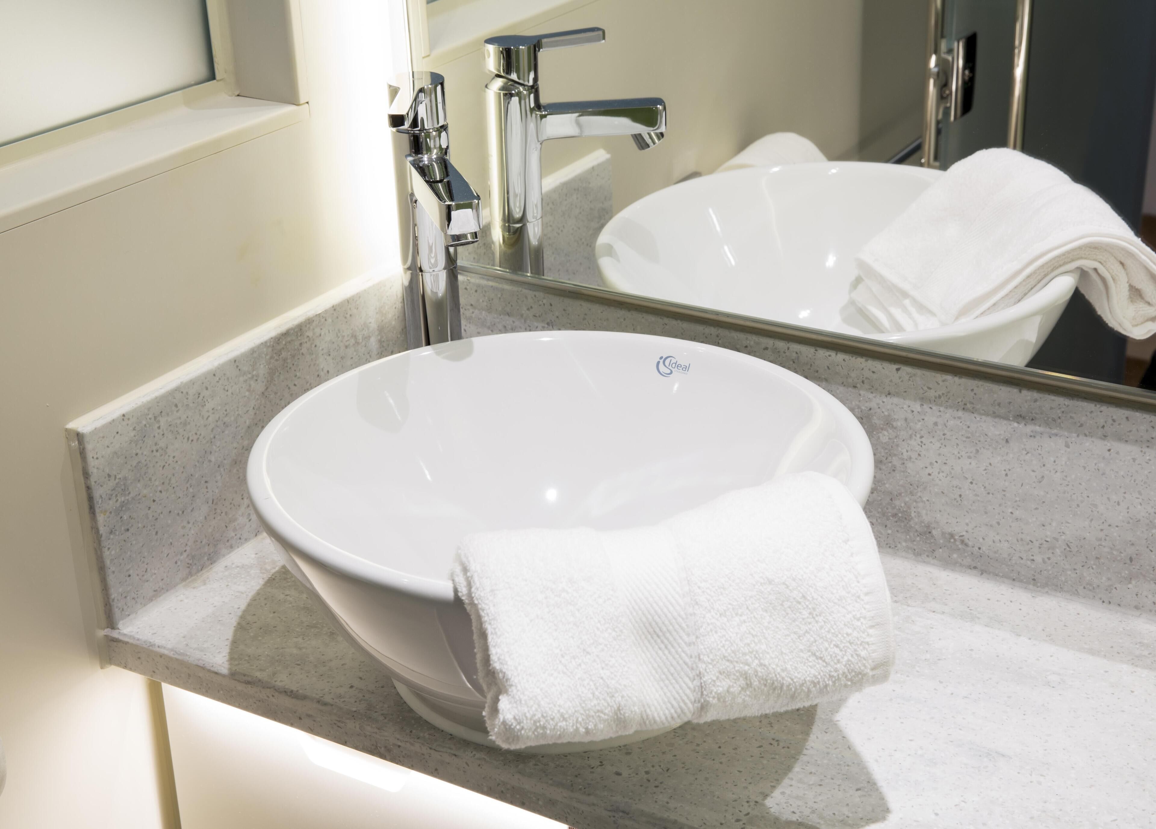 Photo - Hub By Premier Inn London Westminster - Westminster Abbey