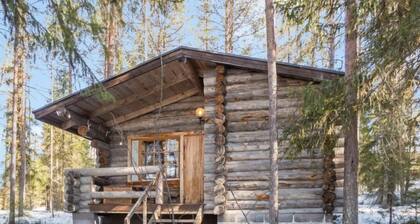 Retkietappi honkapirtti by Interhome