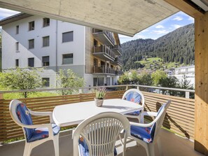 Outdoor dining - Hemmadi by Interhome (Churwalden)