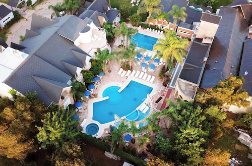 Posada Suiza by Prima Collection