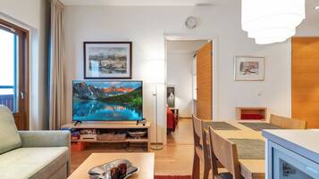 TV, DVD player