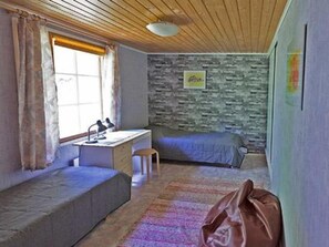 2 bedrooms, Internet
