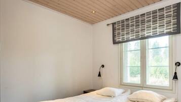 4 makuuhuonetta, internet