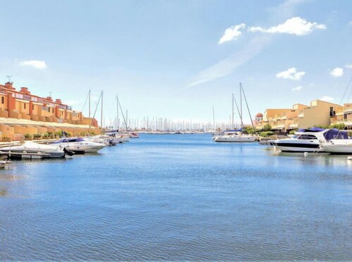 Les Méridiennes by Interhome