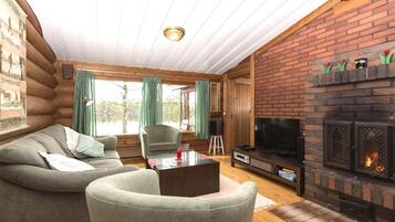 Télévision, baby-foot