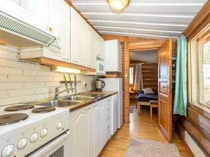 Fridge, microwave, dishwasher, cookware/dishes/utensils