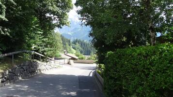 Enceinte de lâhĂ©bergement