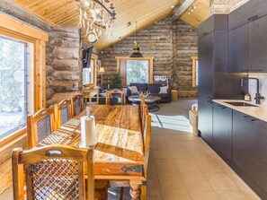 Interior - Muuttohaukka by Interhome (Kuusamo)