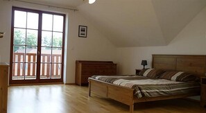 5 bedrooms, Internet, bed sheets