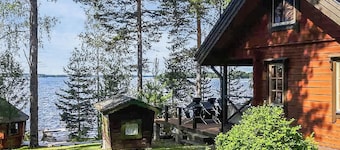 Puolen hehtaarin metsä by Interhome