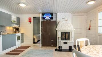 Jääkaappi, mikroaaltouuni, astianpesukone