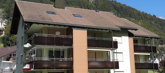 Blumenweg 8 Appartement/Fewo 2-Bettwohnung by Interhome