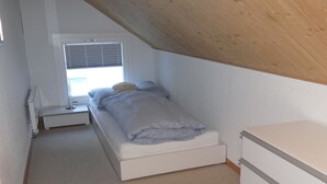 4 Schlafzimmer, Bügeleisen/Bügelbrett, Internetzugang