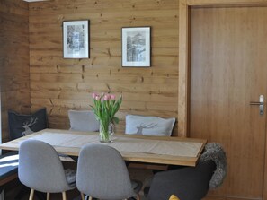 Dining - Chalet Fluegärtli by Interhome (Engelberg)