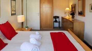 2 bedrooms, internet